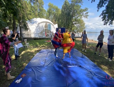 Несколько корпоративов на природе